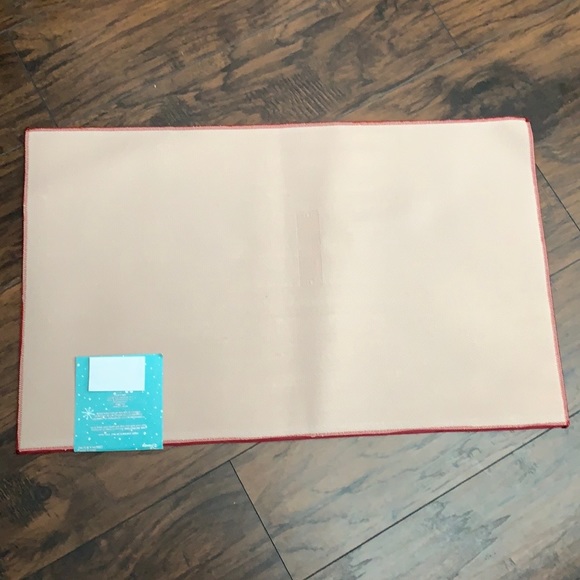 Disney | Holiday | New Disney Mickey Rug | Poshmark